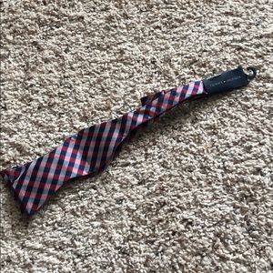 Tommy Hilfiger Bow Tie